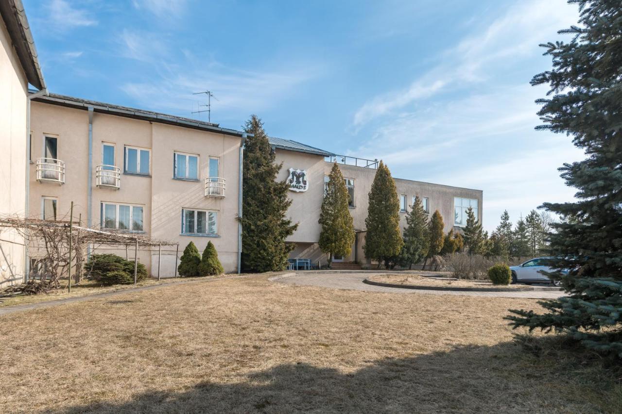 Madžiūnai Maldisモーテル エクステリア 写真